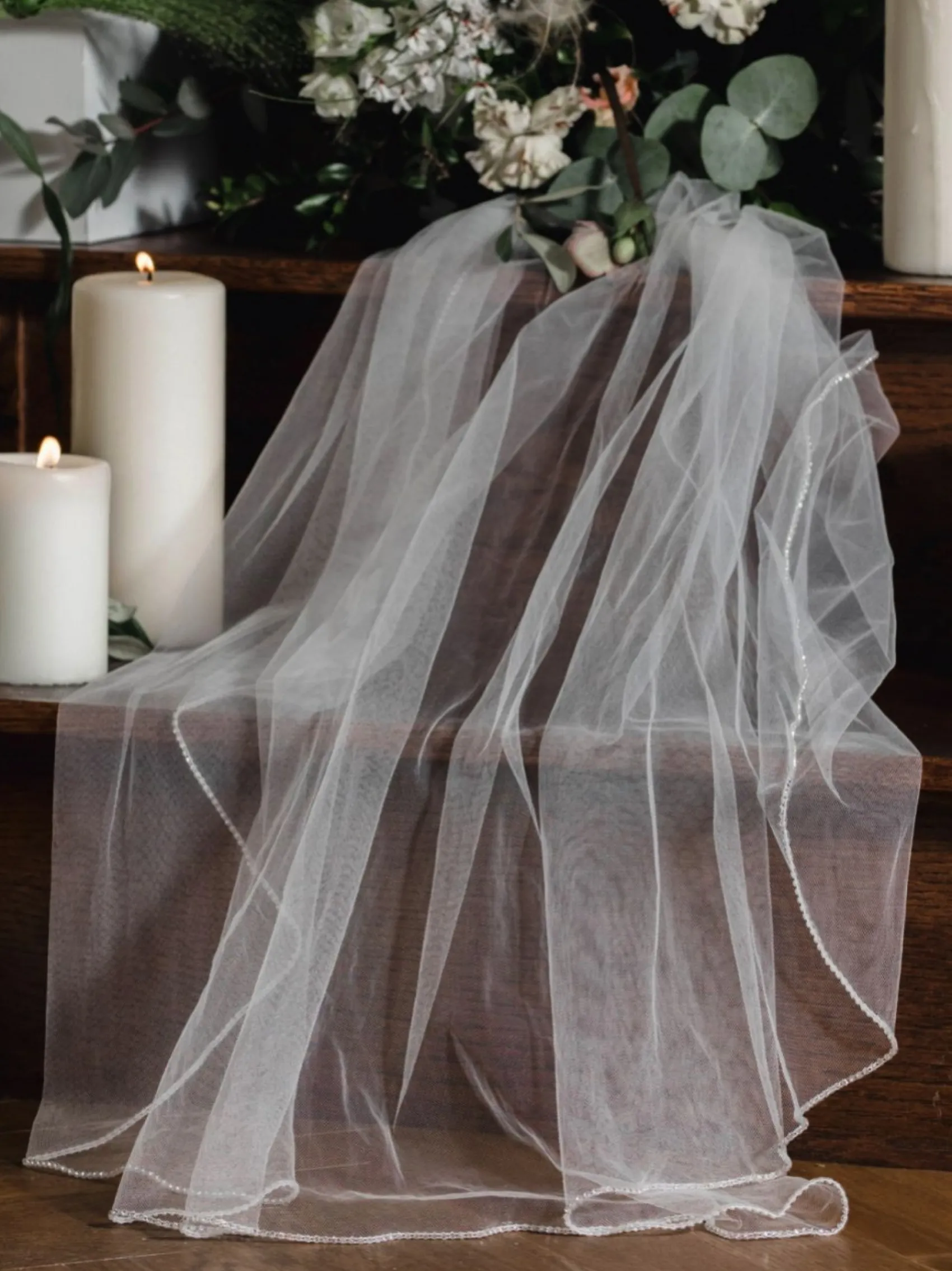 Linzi Jay Single Tier Veils | Chapel Length & Cathedral Veils*Single Tier Diamante Edge Bridal Veil | LA930 Ivory