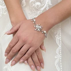 Lace & Favour Bride Gifts | Pearl Jewellery*Lola Freshwater Pearl and Crystal Leaves Wedding Bracelet (Silver)
