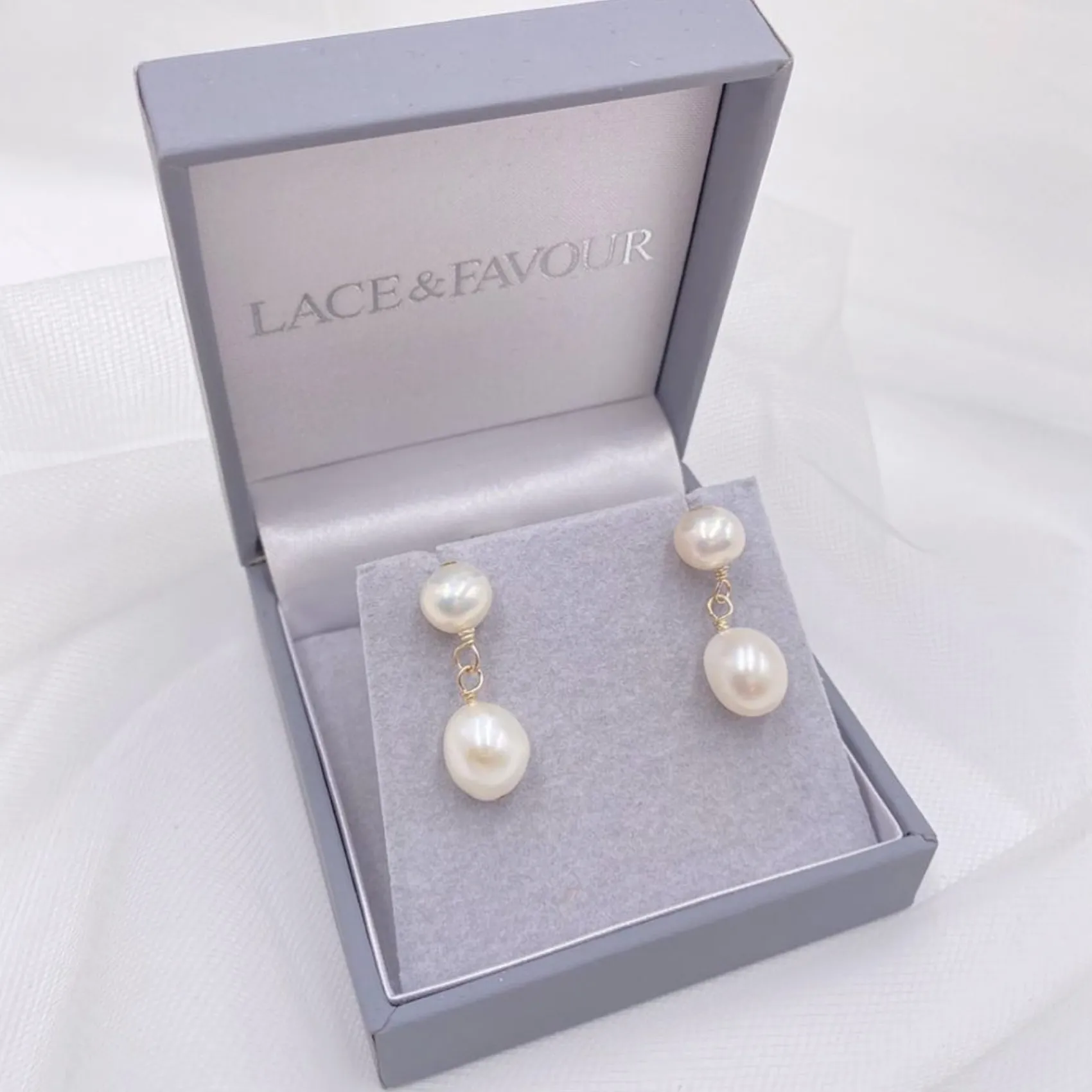 Lace & Favour Bride Gifts | Pearl Jewellery*Luisa Freshwater Pearl Drop Earrings Ivory/ Silver