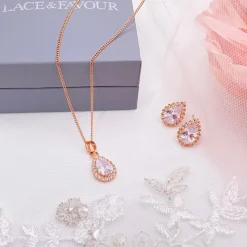 Lace & Favour Bride Gifts | Crystal Jewellery*Lulu Rose Gold Crystal Stud Wedding Jewellery Set