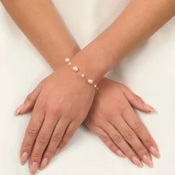 Lace & Favour Bridesmaid Gifts | Bride Gifts*Mereia Illusion Freshwater Pearl Bracelet Ivory/ Silver