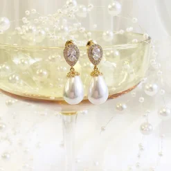 Lace & Favour Bridesmaid Gifts | Bride Gifts*Paloma Teardrop Pearl Wedding Earrings (Gold) Ivory/ Gold