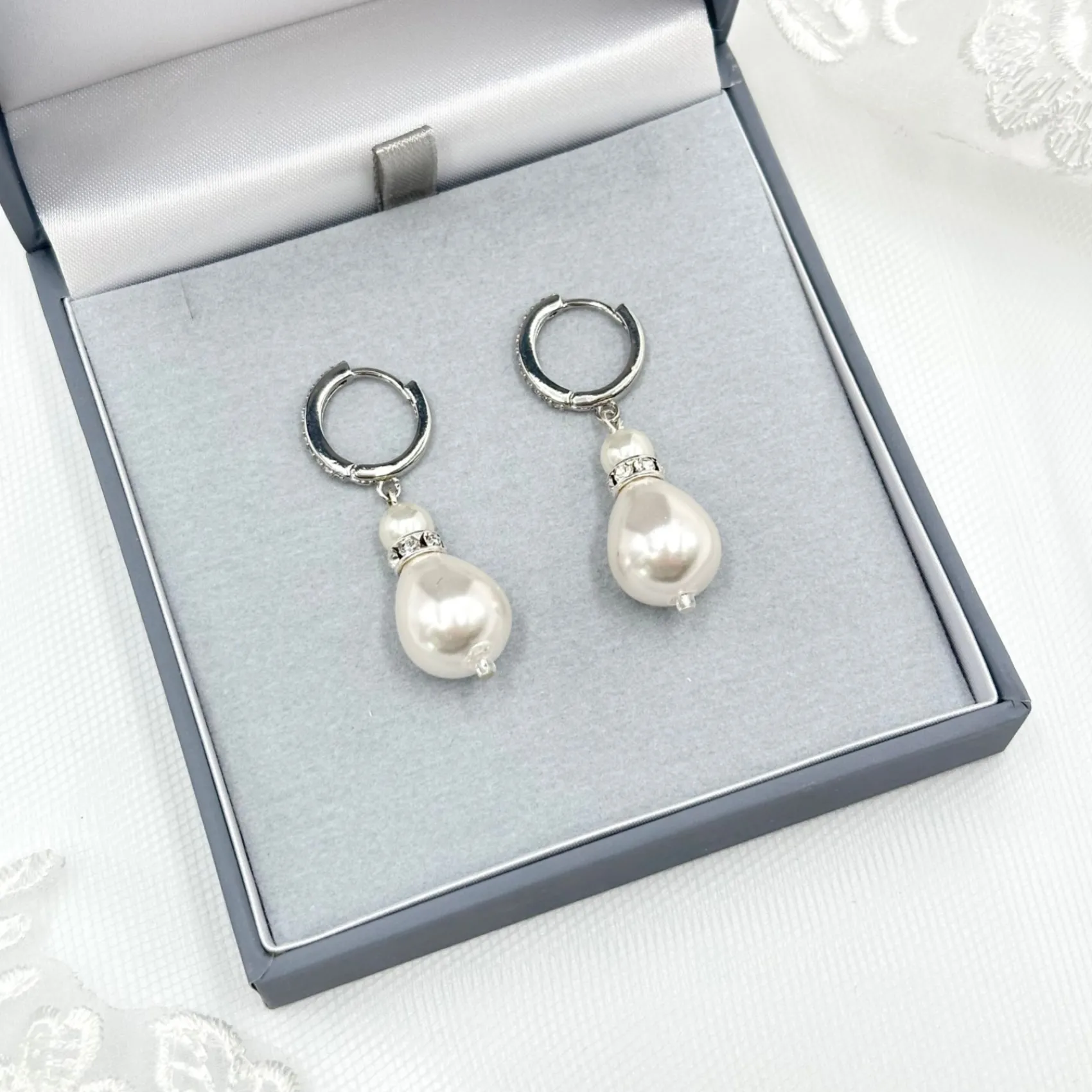 Beads & Beyond Bride Gifts | Vintage Jewellery*Panache Silver Large Teardrop Pearl Earrings Ivory/ Silver
