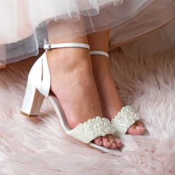 Perfect Bridal Wedding Shoes | Mid Heel*Carrie Satin Pearl Block Heel Bridal Sandals Ivory