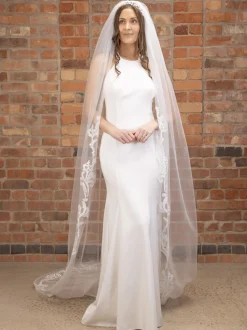 Perfect Bridal Single Tier Veils | Chapel Length & Cathedral Veils*Single Tier Ornate Lace Cathedral Veil Ivory