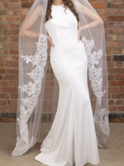 Perfect Bridal Single Tier Veils | Floor Length Veils*Single Tier Floor Length Veil with Lace Train Ivory