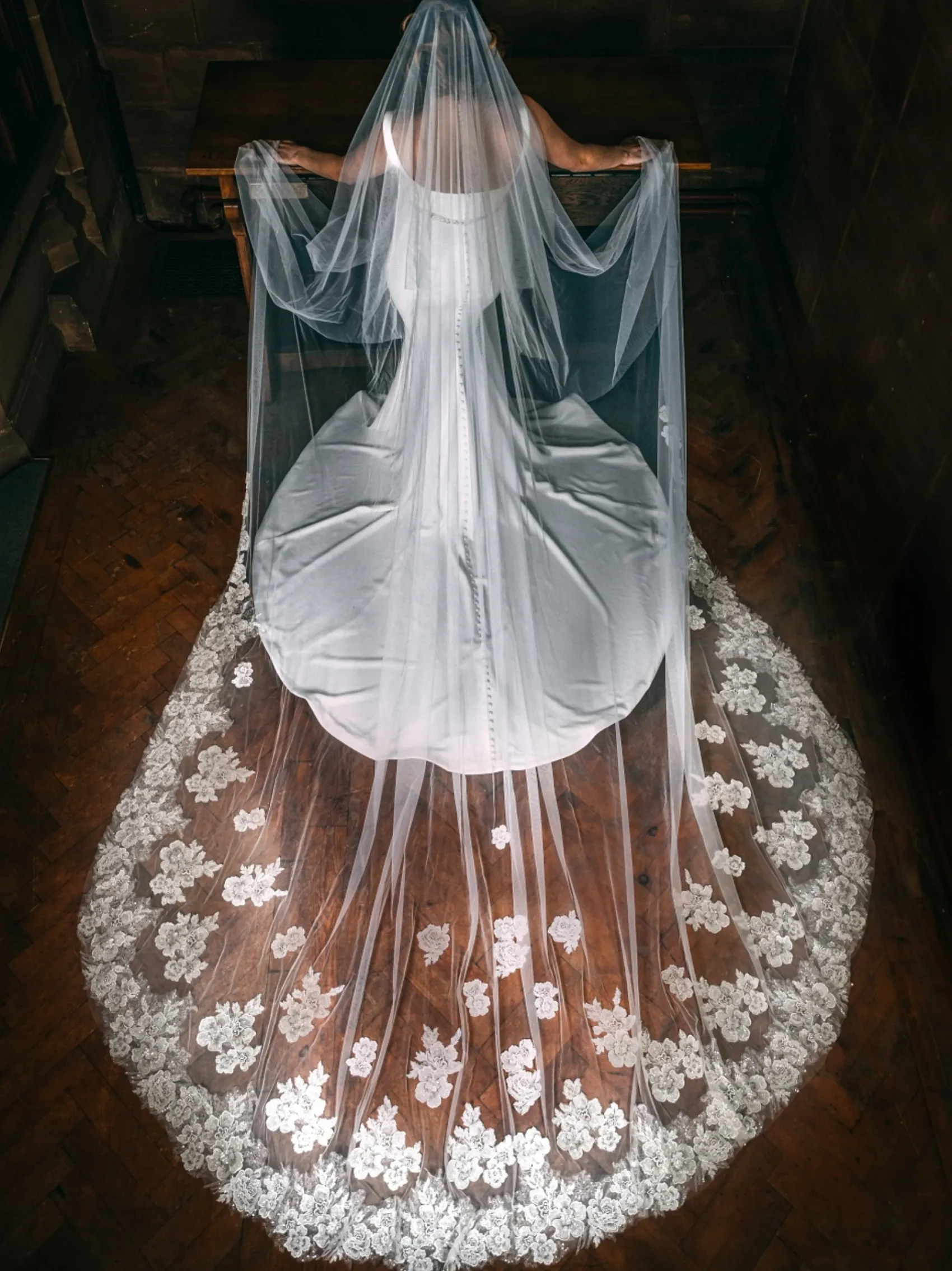 Perfect Bridal Single Tier Veils | Chapel Length & Cathedral Veils*Single Tier Beaded Floral Lace Cathedral Veil Ivory