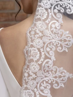 Perfect Bridal Single Tier Veils | Chapel Length & Cathedral Veils*Single Tier Mantilla Lace Cathedral Veil Ivory