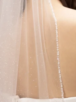 Perfect Bridal Single Tier Veils | Fingertip Veils*Single Tier Glitter Tulle Fingertip Veil Ivory