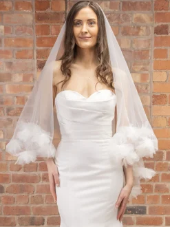 Perfect Bridal Two Tier Veils | Fingertip Veils*Two Tier 3D Flowers Edge Fingertip Veil Ivory