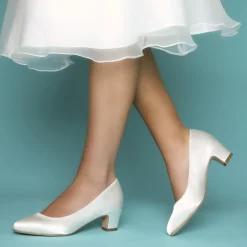 Perfect Bridal Wedding Shoes | Low Heel*Melanie Satin Block Heel Court Shoes (Wide Fit) Ivory