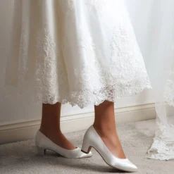 Perfect Bridal Wedding Shoes | Low Heel*Melanie Satin Block Heel Court Shoes (Wide Fit) Ivory