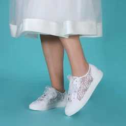 Perfect Bridal Wedding Shoes | Lace Wedding Shoes*Oakley Embroidered Lace Wedding Trainers Ivory
