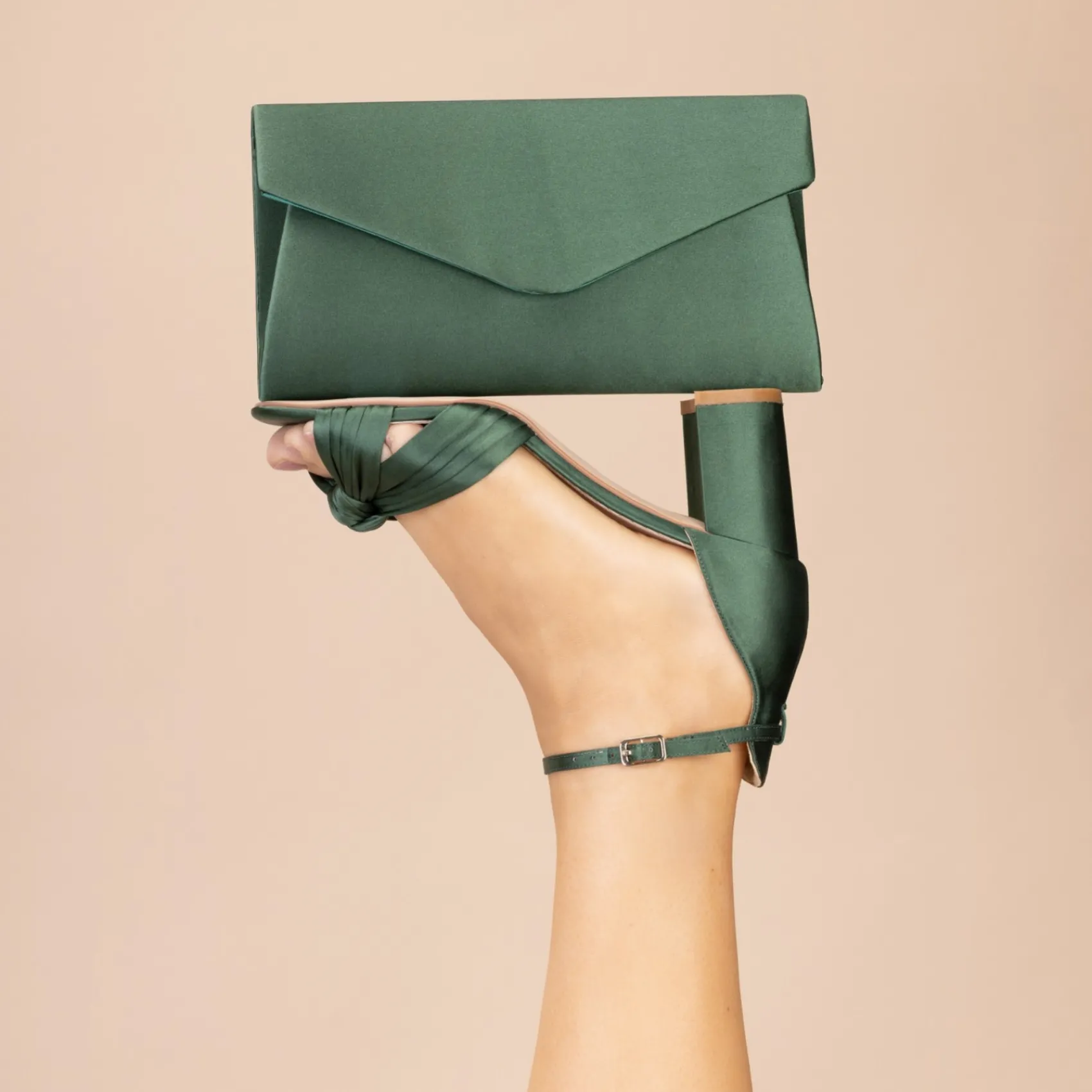 Perfect Bridal Prom Bags | Wedding Guest Bags*Simone Satin Envelope Clutch Bag Green