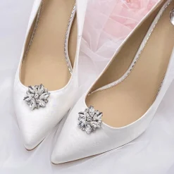 Lace & Favour Bride Gifts | Shoe Jewellery*Petal Silver Crystal Flower Shoe Clips