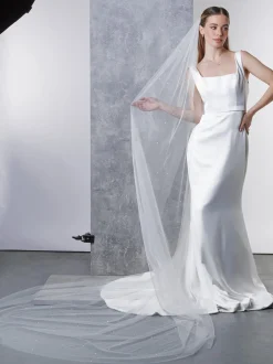 Rainbow Club Single Tier Veils | Chapel Length & Cathedral Veils*Avalanche Scattered Pearl Long Veil Ivory
