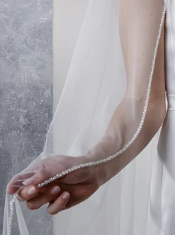 Rainbow Club Single Tier Veils | Chapel Length & Cathedral Veils*Elderflower Pearl Edge Long Veil Ivory