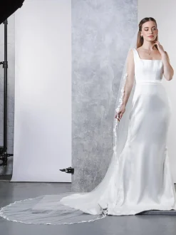 Rainbow Club Single Tier Veils | Chapel Length & Cathedral Veils*Poppy Lace and Pearl Edge Chapel Length Veil Ivory