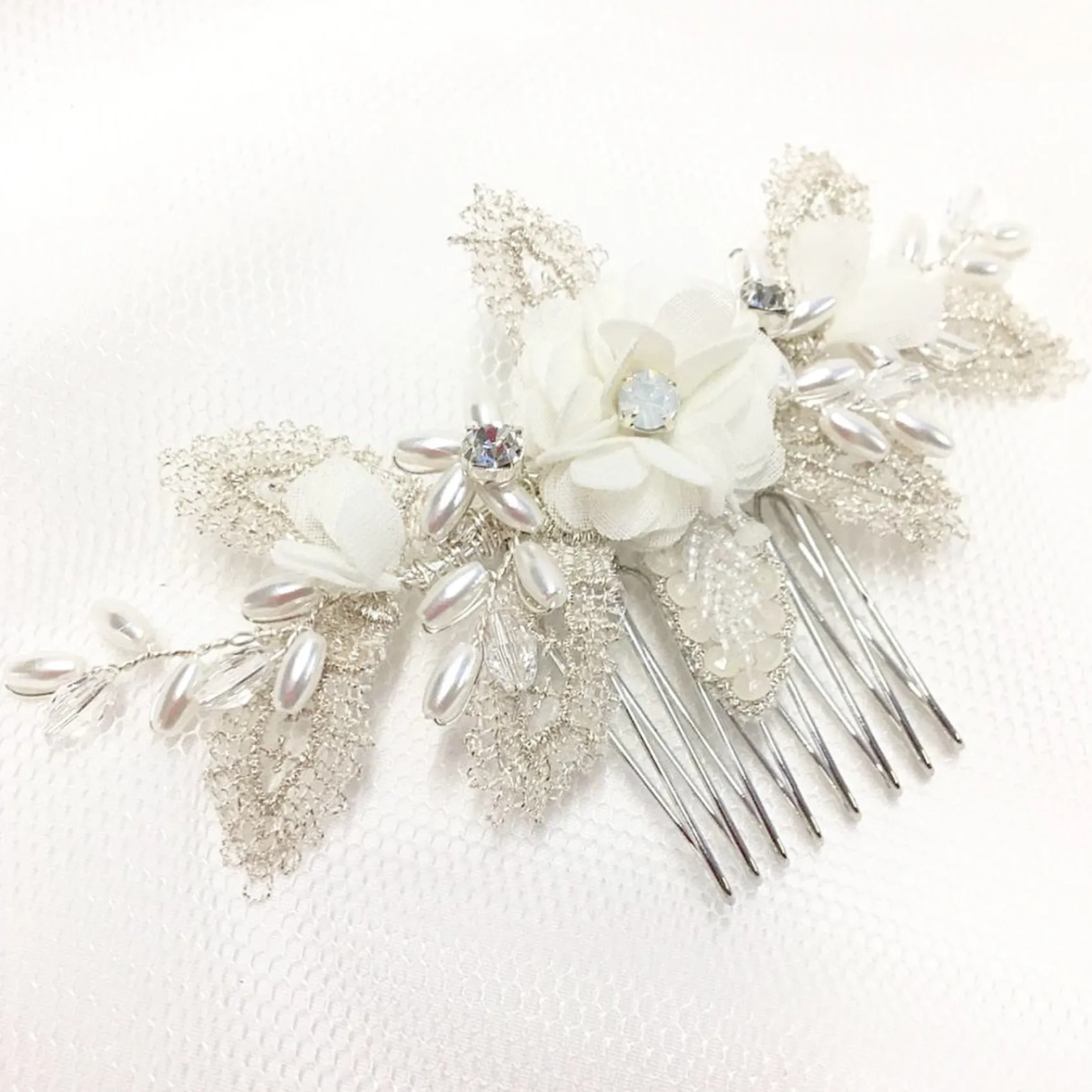 Beads & Beyond Bridesmaid Gifts | Pearl Hair Accessories*Sabrina Mini Beaded Leaves and Opal Crystal Flowers Hair Comb