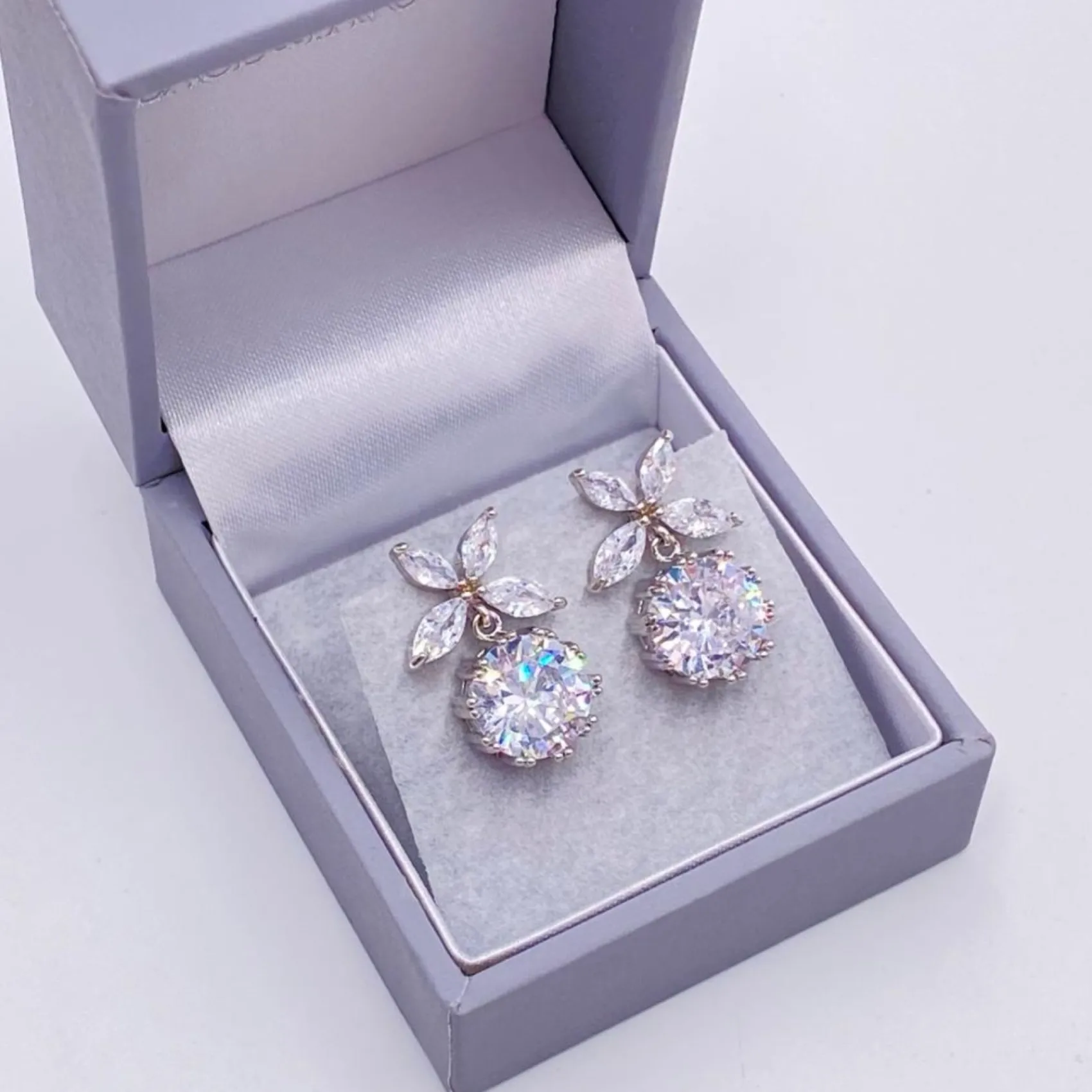 Lace & Favour Silver Prom Jewellery | Prom Earrings*Solitaire Dainty CZ Crystal Leaves Earrings Silver