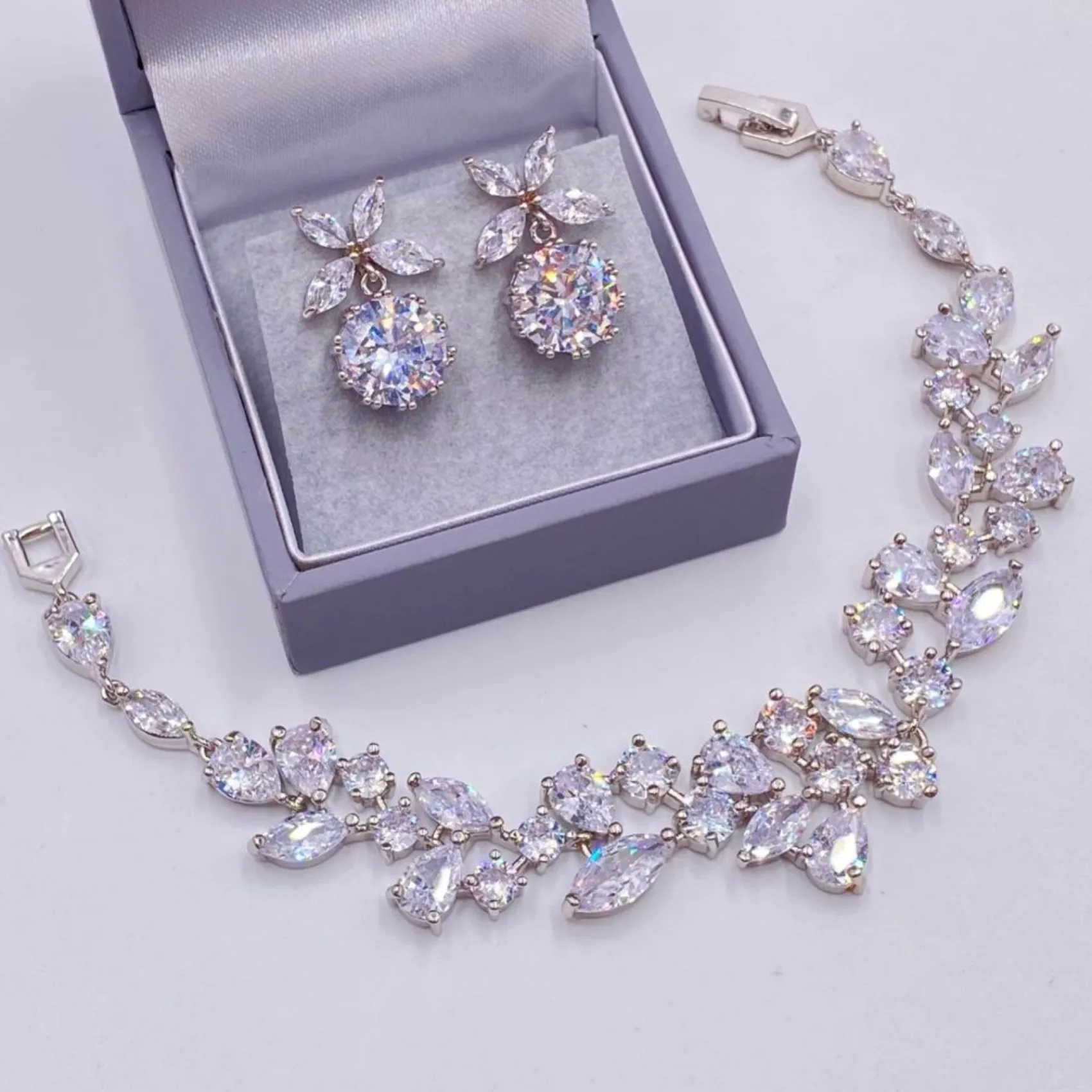 Lace & Favour Silver Prom Jewellery | Prom Earrings*Solitaire Dainty CZ Crystal Leaves Earrings Silver