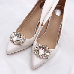 Rainbow Club Bride Gifts | Shoe Jewellery*Xenia by | Sparkly Brooch Shoe Clips Soft Gold