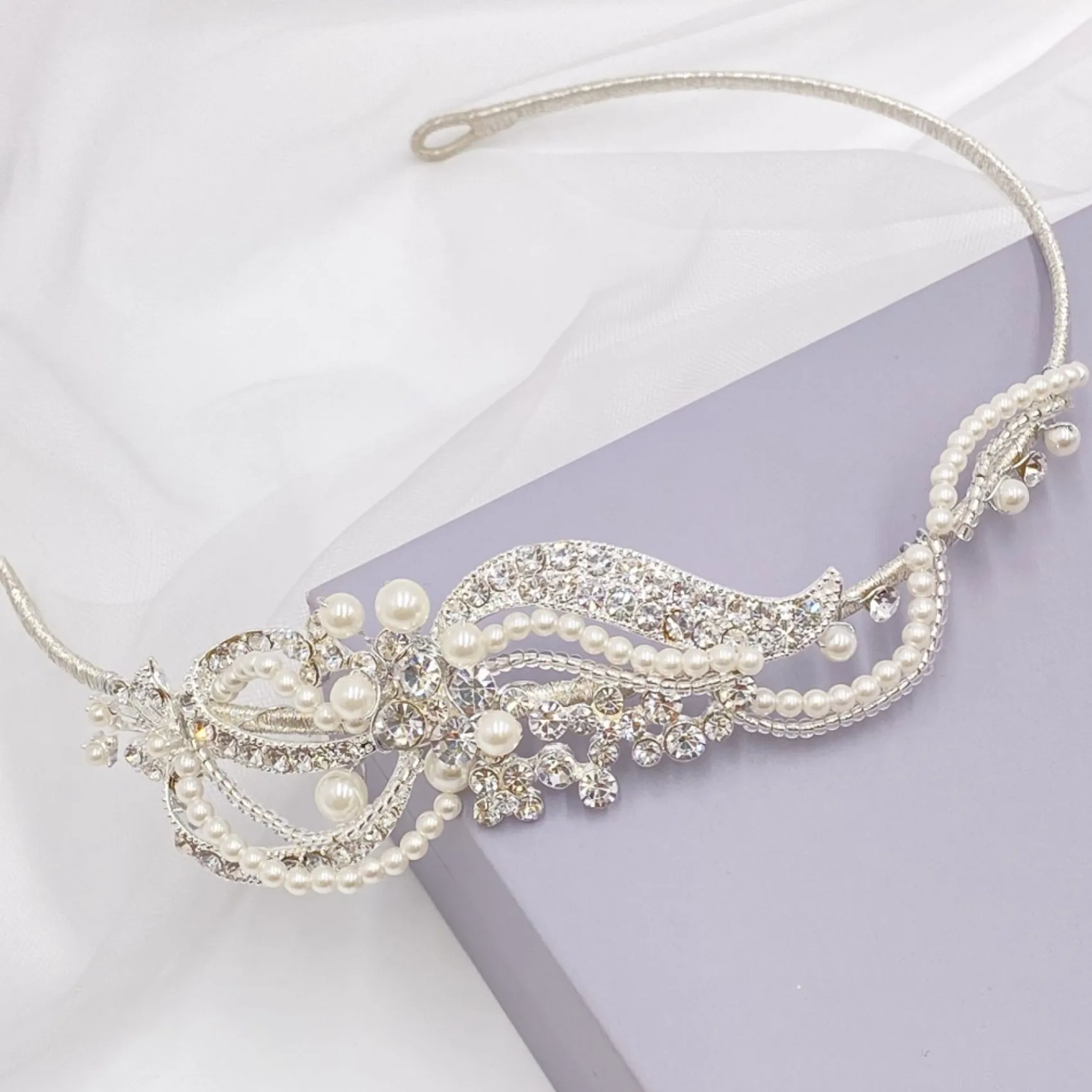 Twilight Designs Vintage Headpieces | Pearl Hair Accessories*Yvette Vintage Diamante and Pearl Side Headband Silver
