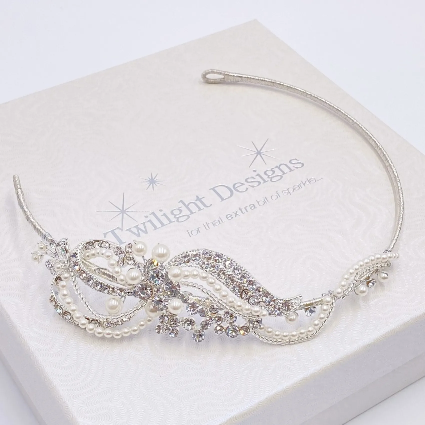 Twilight Designs Vintage Headpieces | Pearl Hair Accessories*Yvette Vintage Diamante and Pearl Side Headband Silver