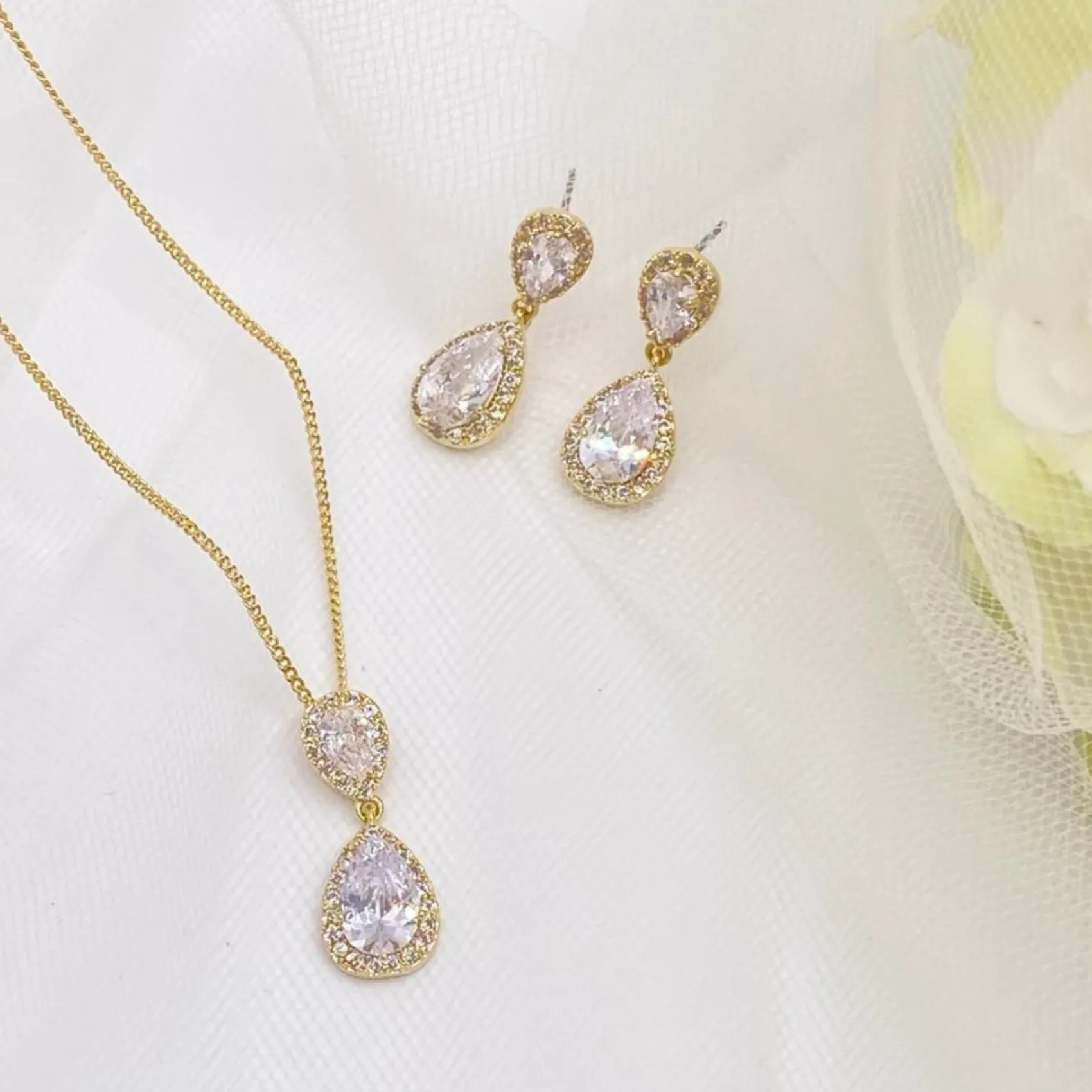 Lace & Favour Gold Prom Jewellery | Prom Jewellery Sets*Zara Gold Teardrop Crystal Wedding Jewellery Set